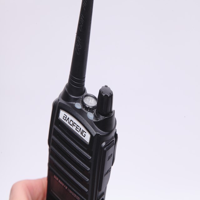 PTT Dual Band Two Way Radio 8W Baofeng UV-82 Two Way Radio VHF UHF 8W Walkie Talkie Baofeng Uv82